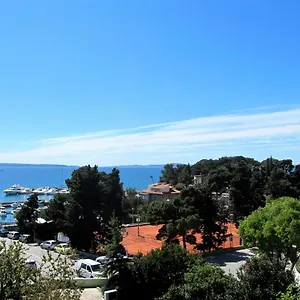  Apartamento Holiday Apartments Split